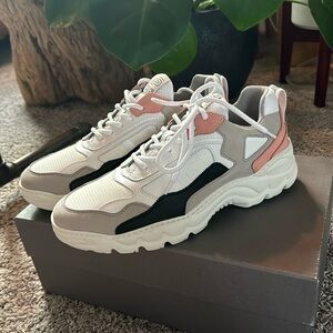 💕Filling Pieces Pink/White Low Curve Sneakers-Fresh Never Worn 🏷️